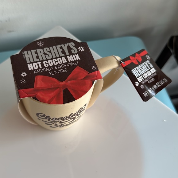 NWT Hershey’s Hot Coco Mix & Mug Gift Set - Picture 3 of 6